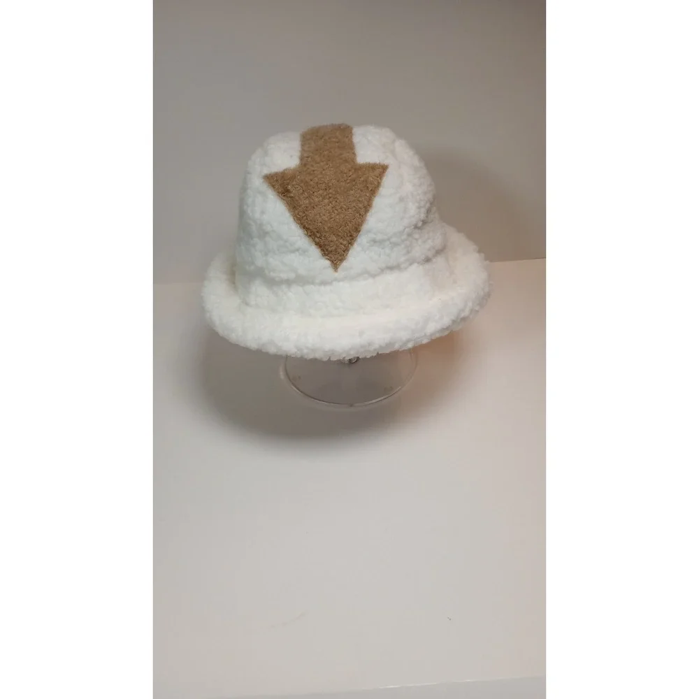APPA Arrow Plush Bucket Hat in White & Brown AVATAR The Last Airbender